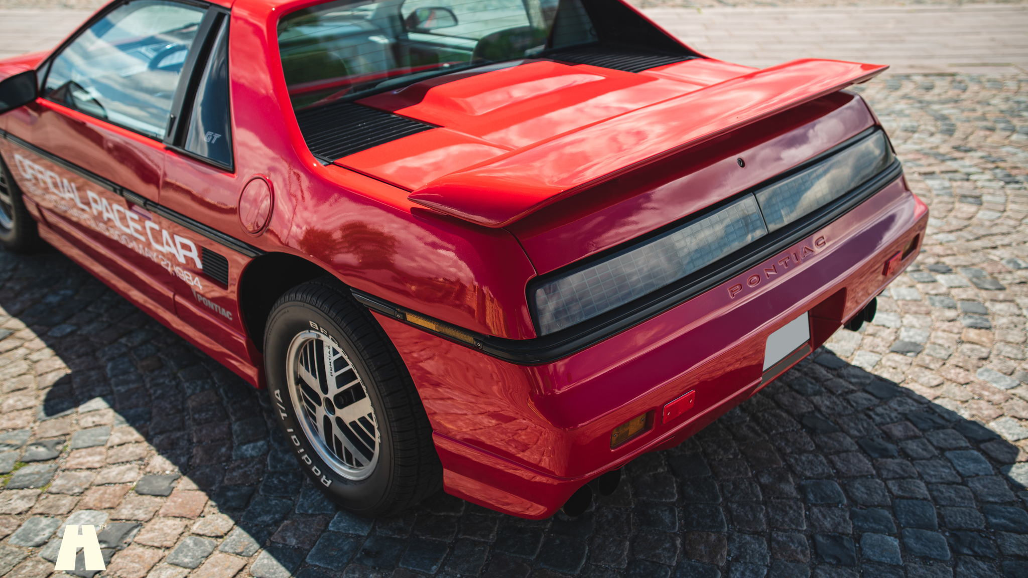 Exteriörbild på 1985 Pontiac Fiero GT (12)