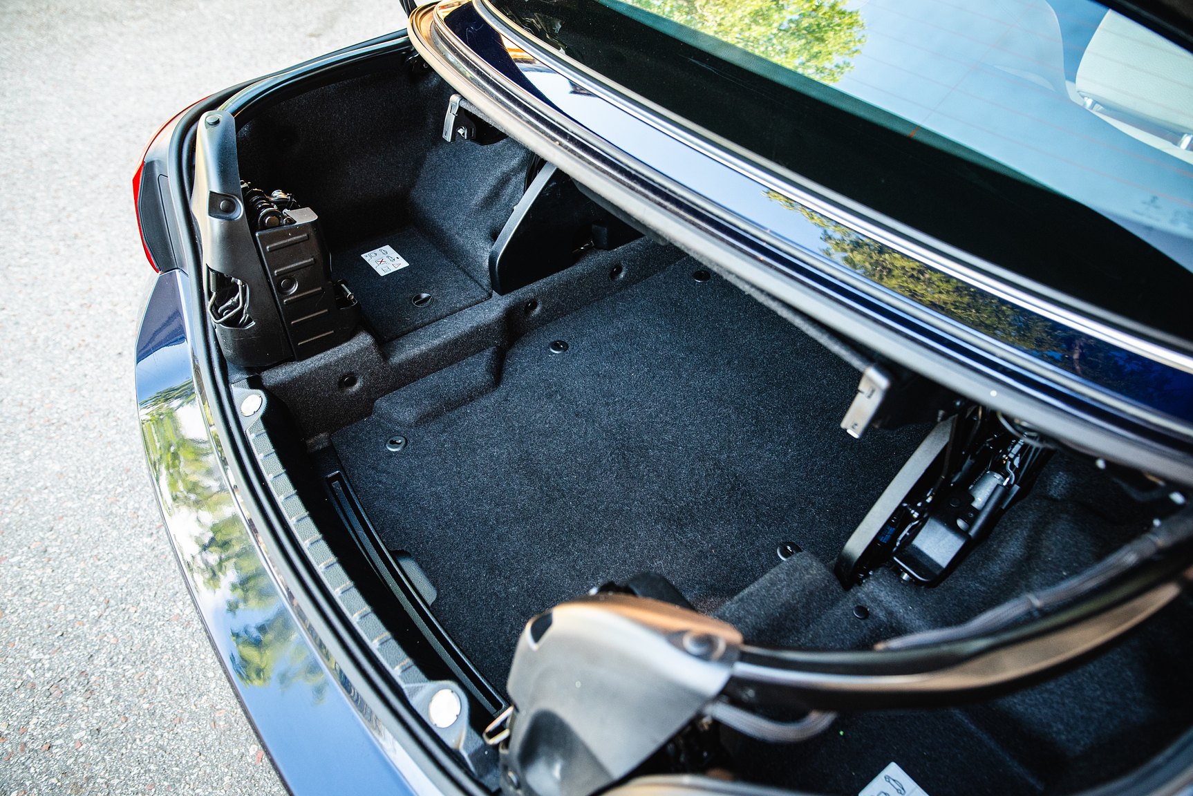 Interior image of 2018 BMW 430i xDrive Convertible