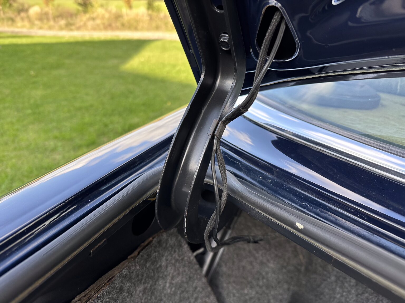 Interior image of 1975 Mercedes-Benz 450 SEL 6.9 Bepansrad 