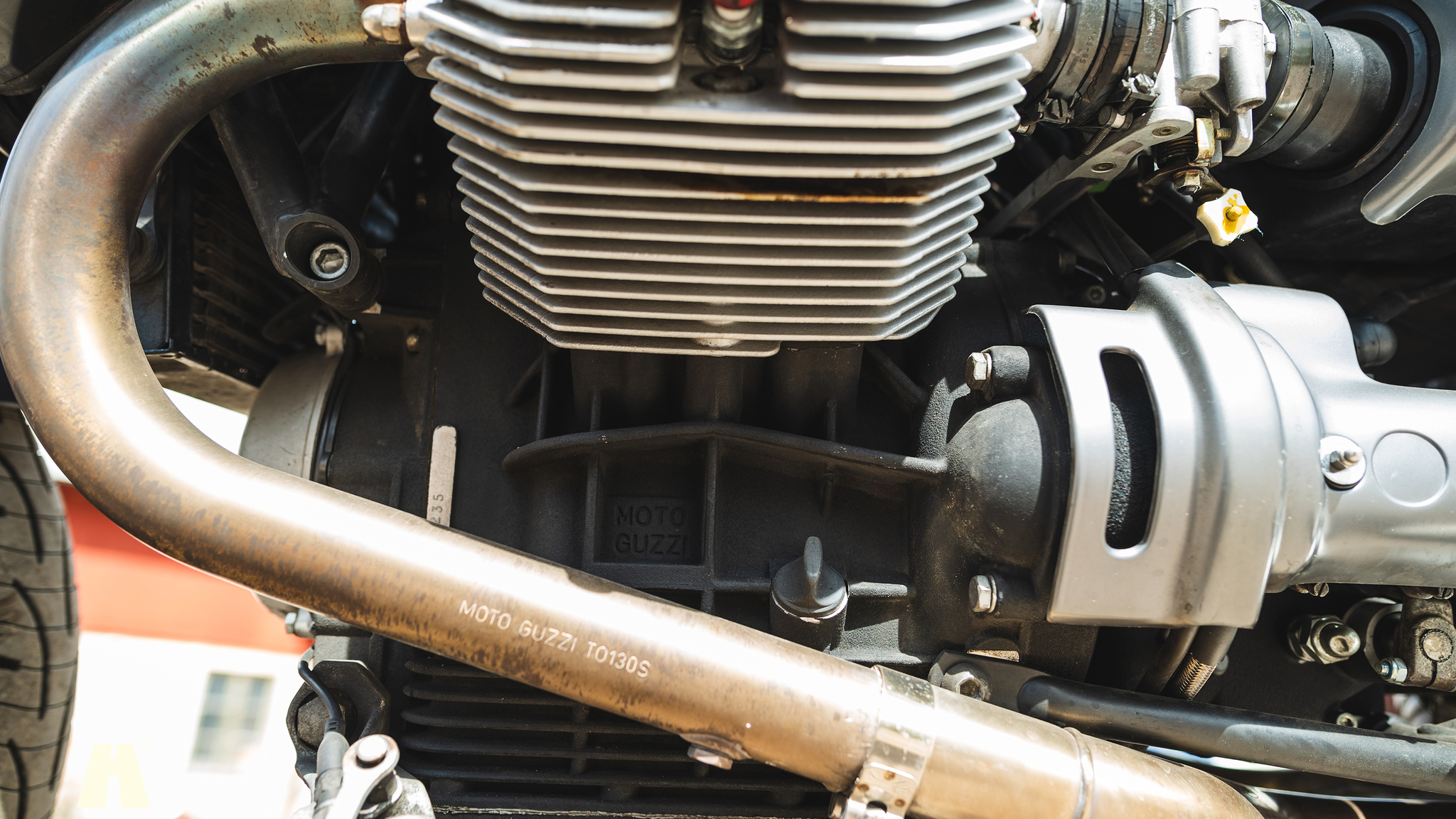 Image of 2002 Moto Guzzi V11 Le Mans (42) mechanics