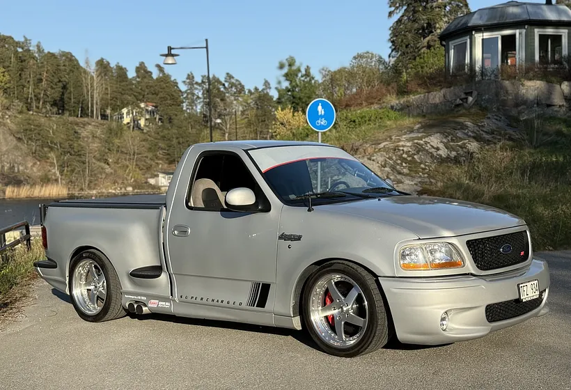 2002 Ford F 150 Lightning / Kenne Bell