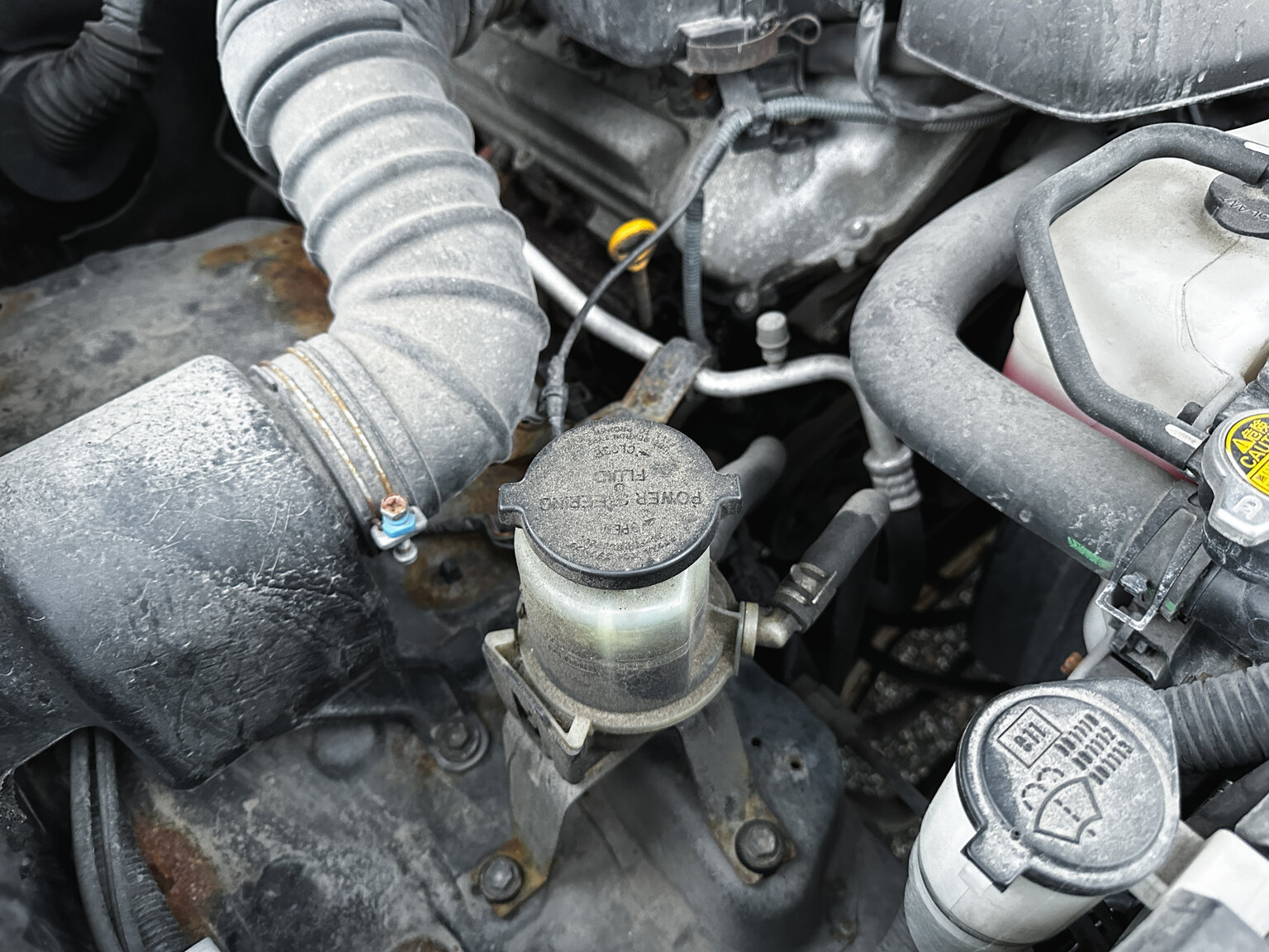 Image of 2004 Toyota Land Cruiser mechanics