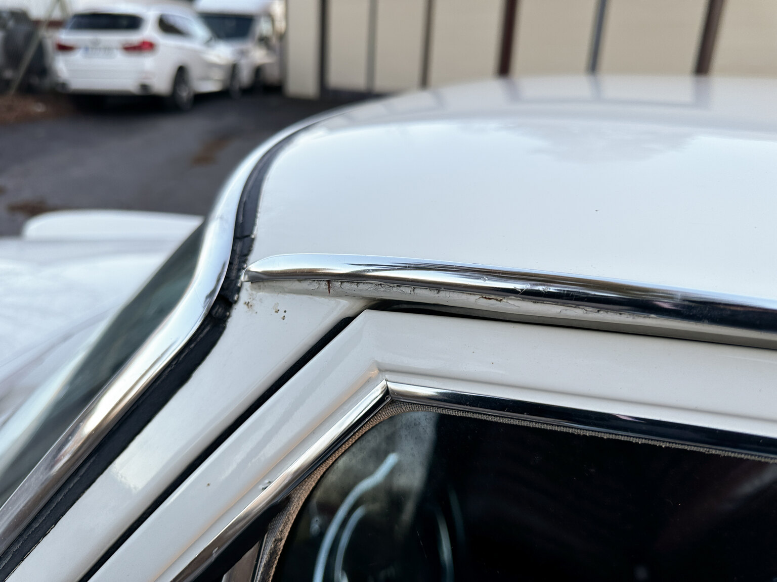 Exteriörbild på 1967 Mercedes-Benz 250 S