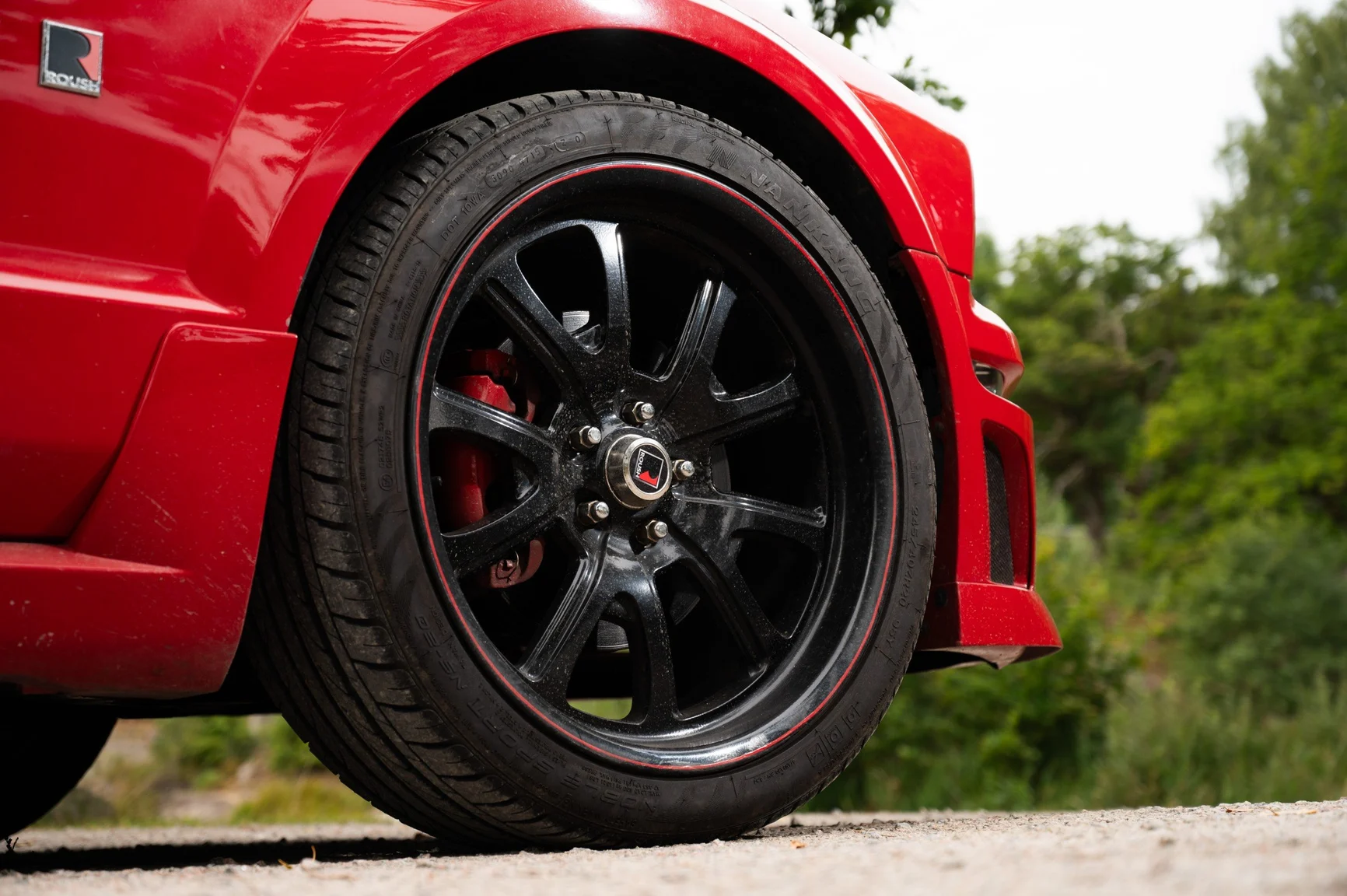 Aussenfoto 2005 Ford Mustang GT Roush Stage 2 (9)