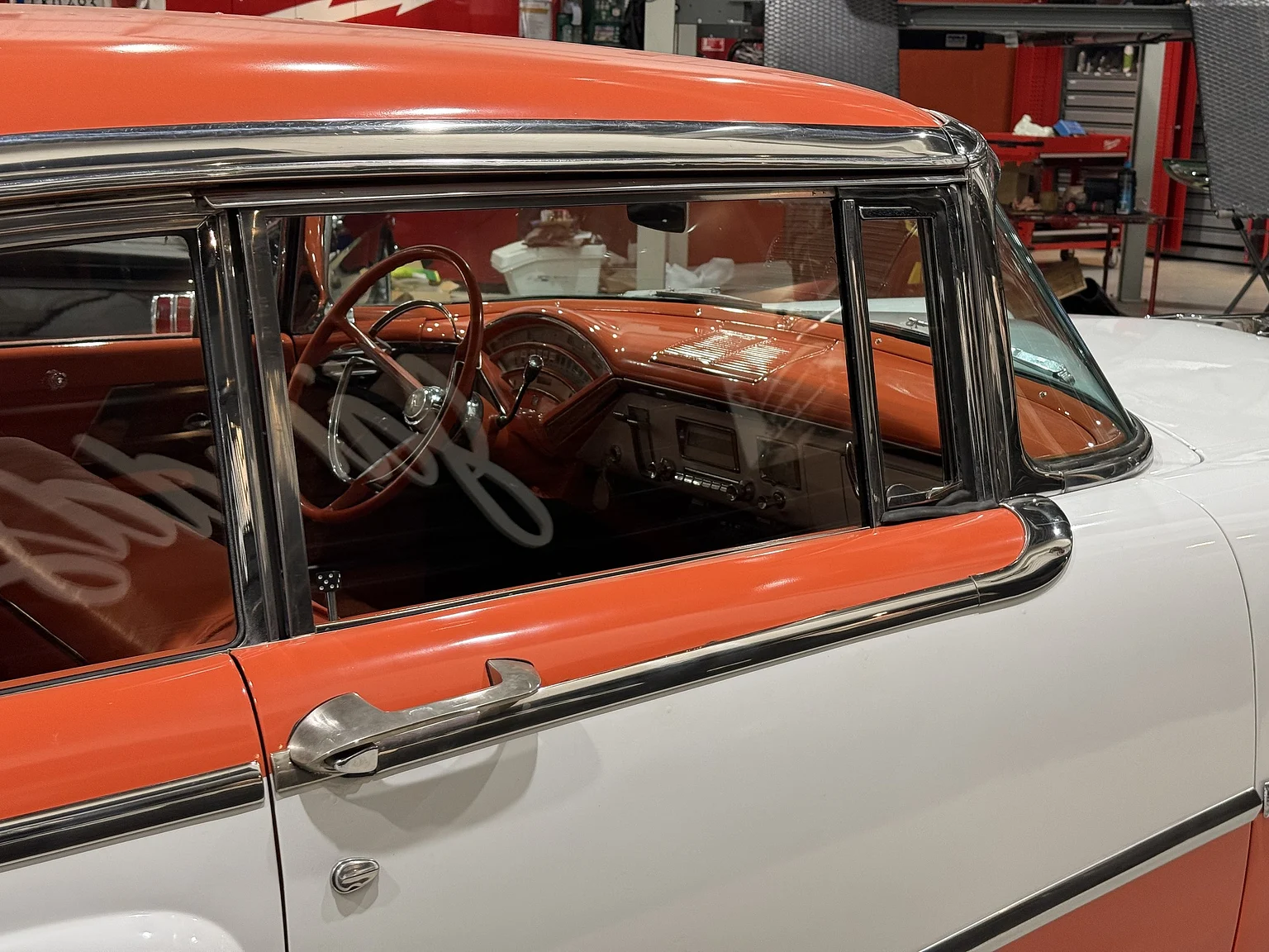 Exteriörbild på 1956 Mercury Montclair Sport Sedan (88)