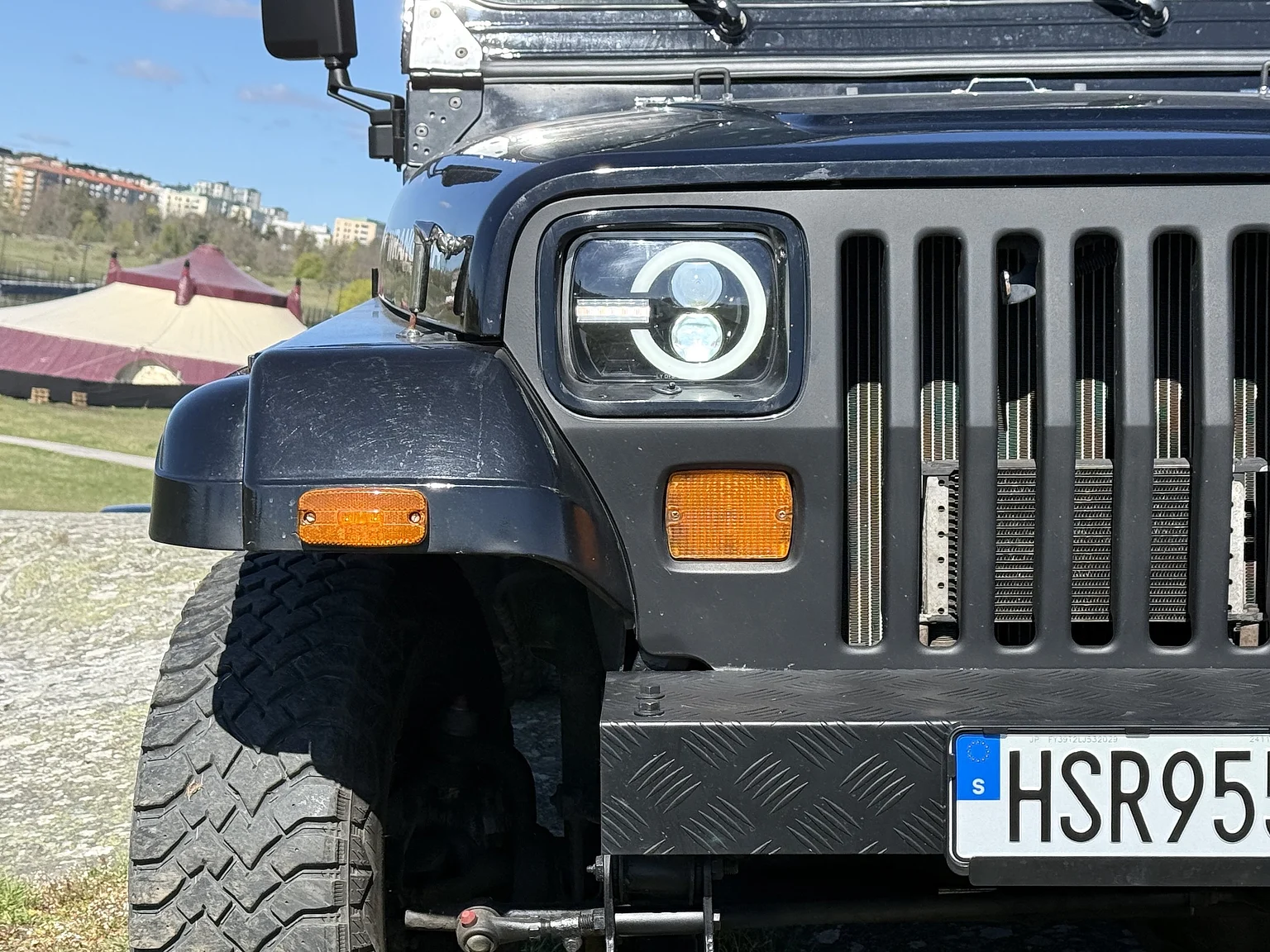 Aussenfoto 1990 Jeep Wrangler Islander (10)