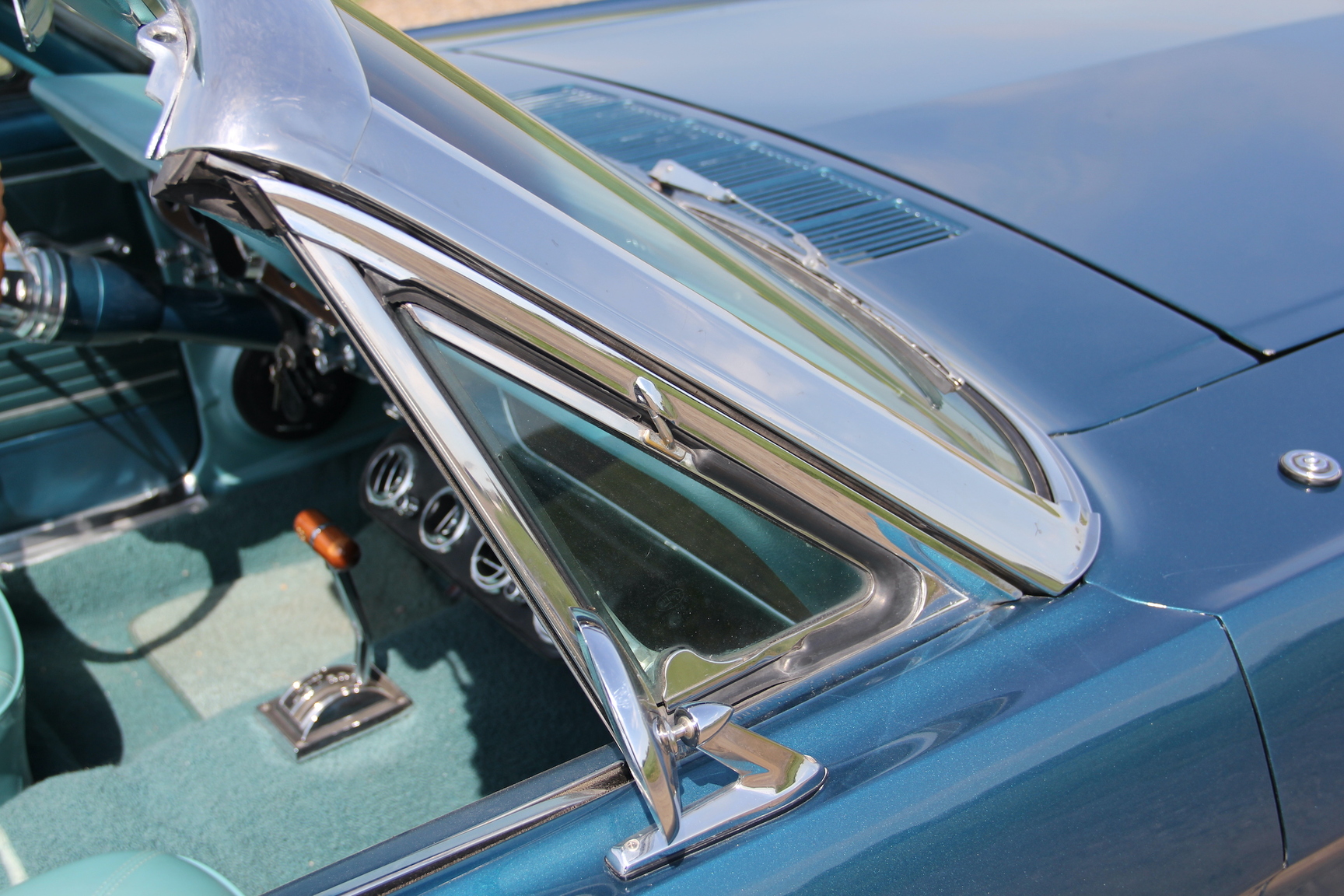 Aussenfoto 1966 Ford Mustang 289 Cabriolet (71)