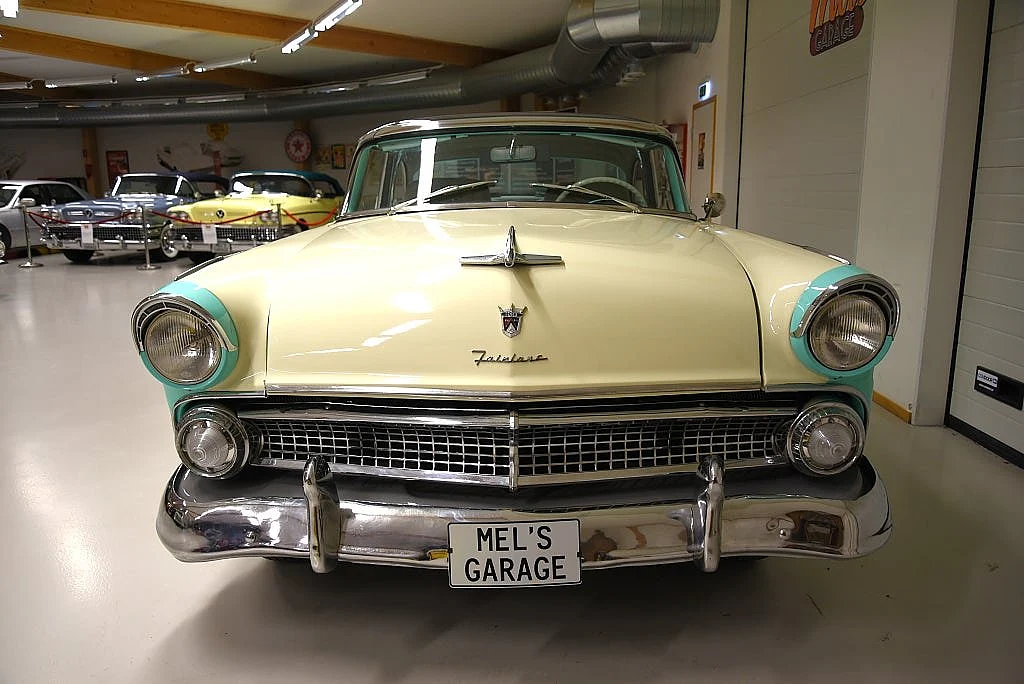 Bild von 1955 Ford Fairlane (80)