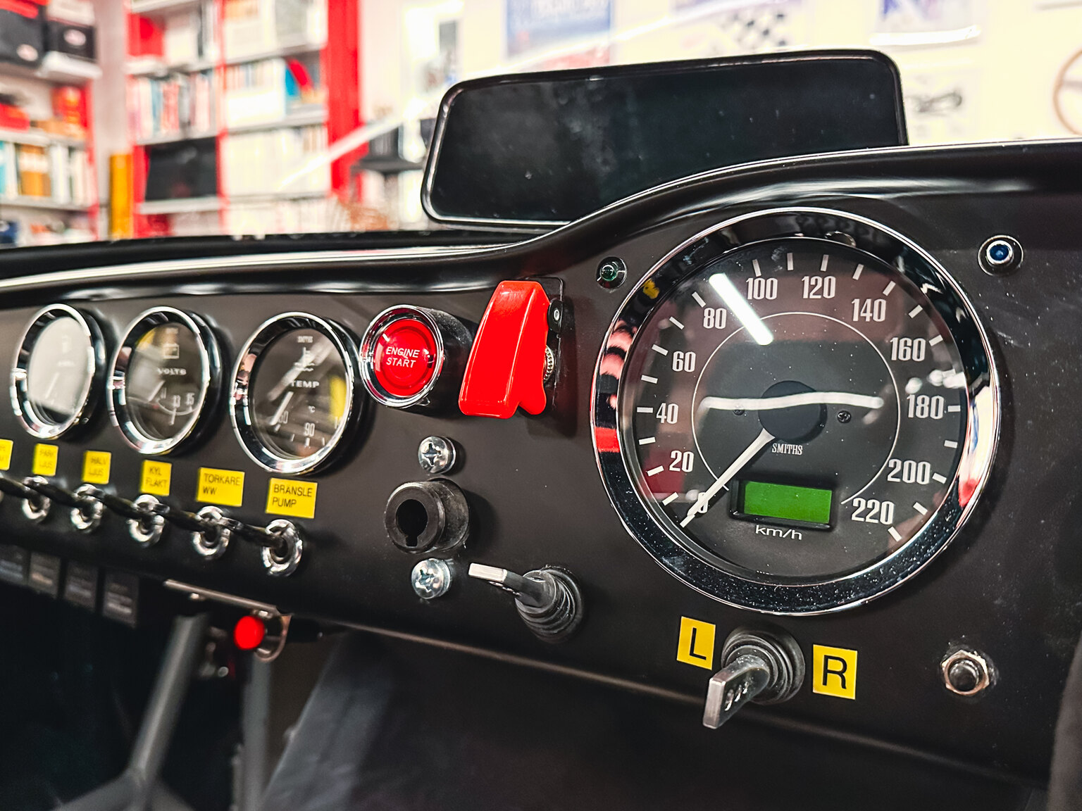Innenraumfoto von 1965 Ginetta G Racer