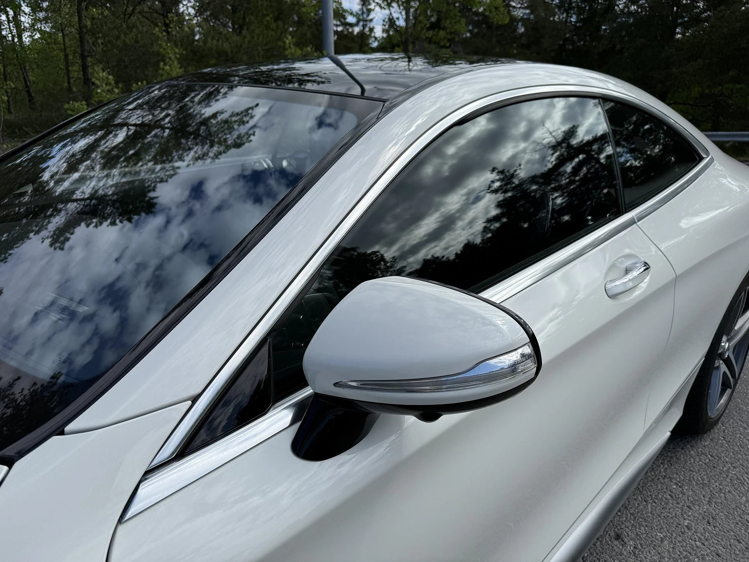 Aussenfoto 2016 Mercedes-Benz S 63 AMG 4MATIC (28)