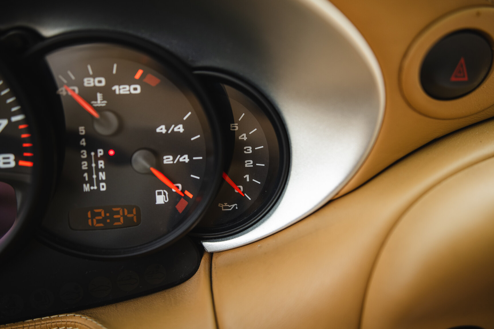 Interior image of 2004 Porsche 911 Carrera 4
