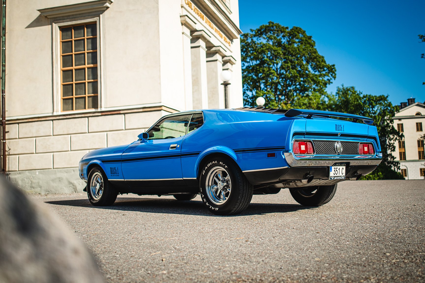 Exterior image of 1971 Ford Mustang Mach 1