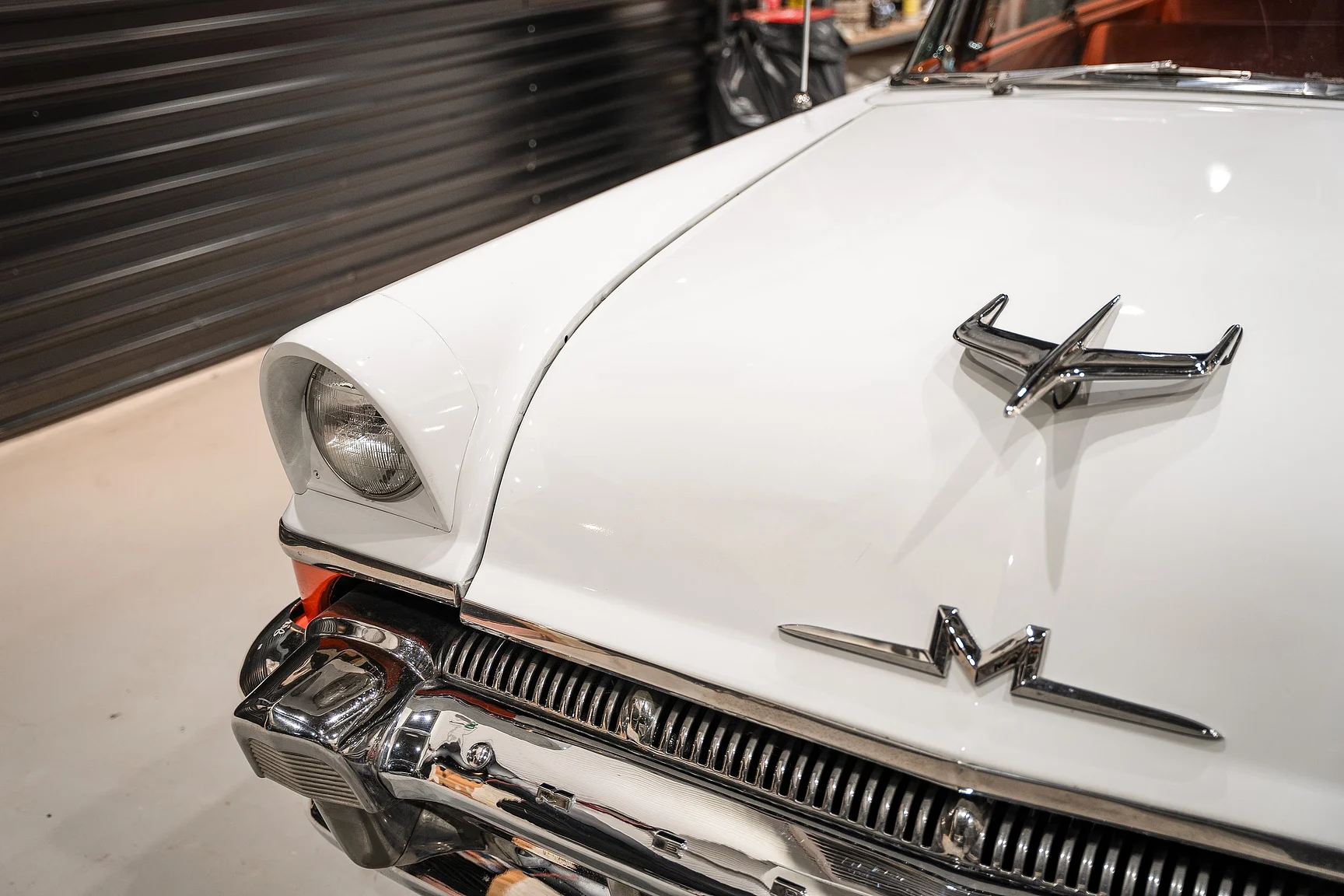 Exterior image of 1956 Mercury Montclair Sport Sedan (19)