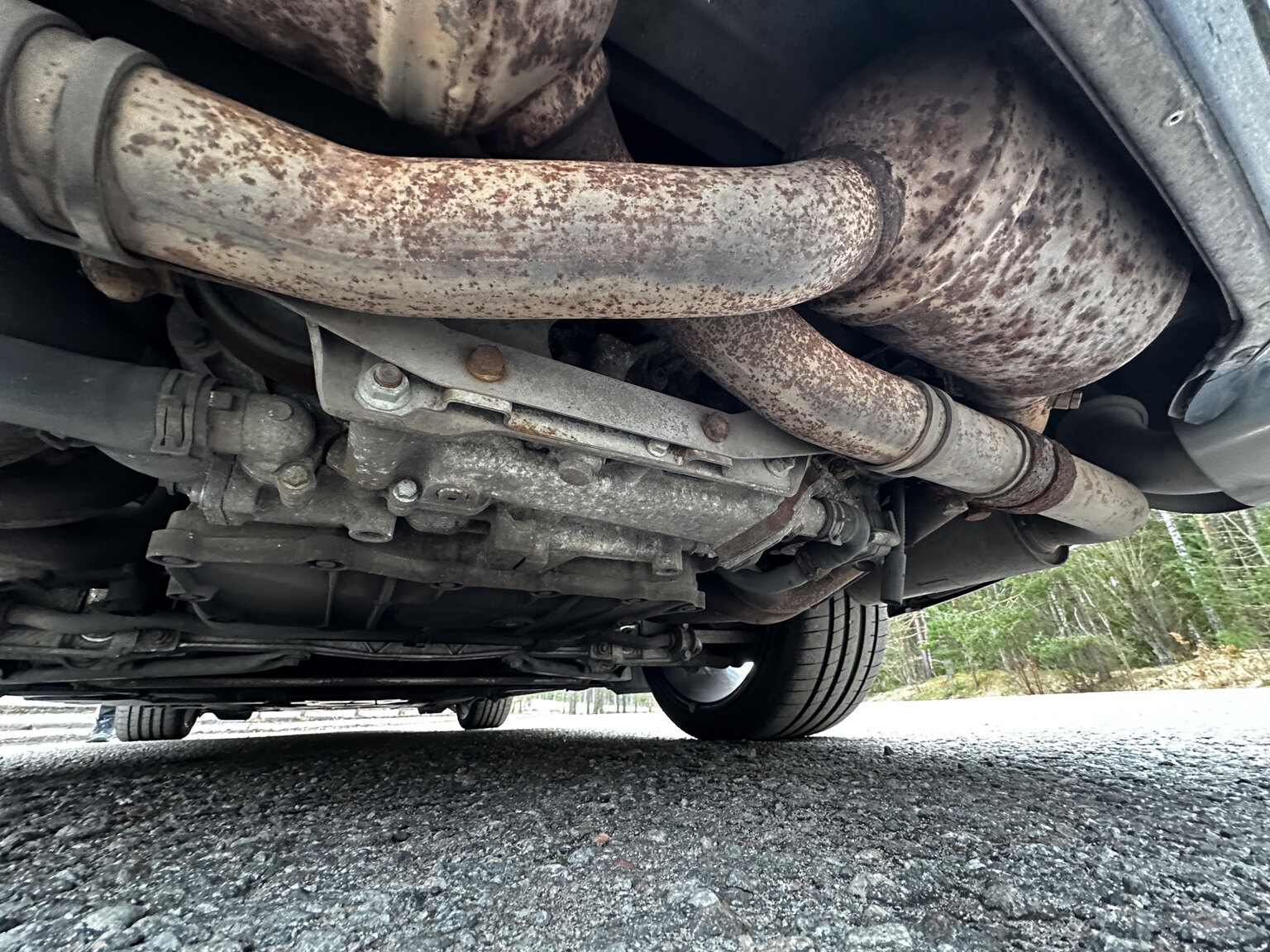 Image of 1999 Porsche 911 Carrera 4 mechanics