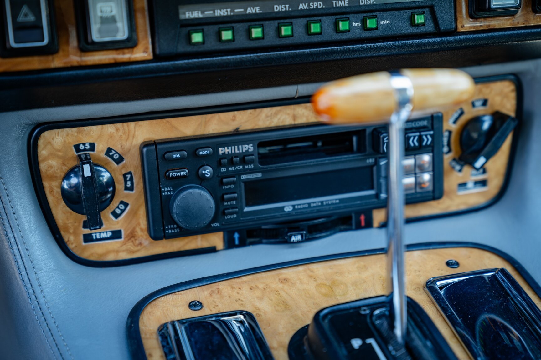 Interior image of 1985 Jaguar XJ-S HE