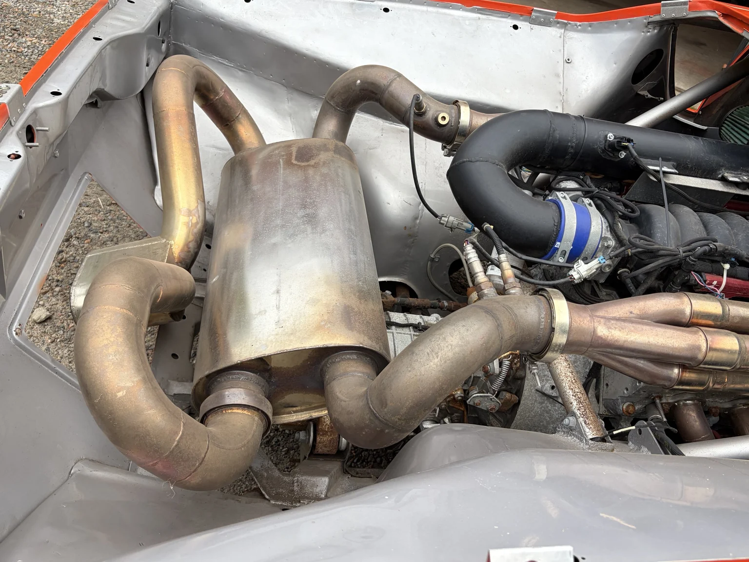 Image of 1972 De Tomaso Pantera LS Restomod (5) mechanics