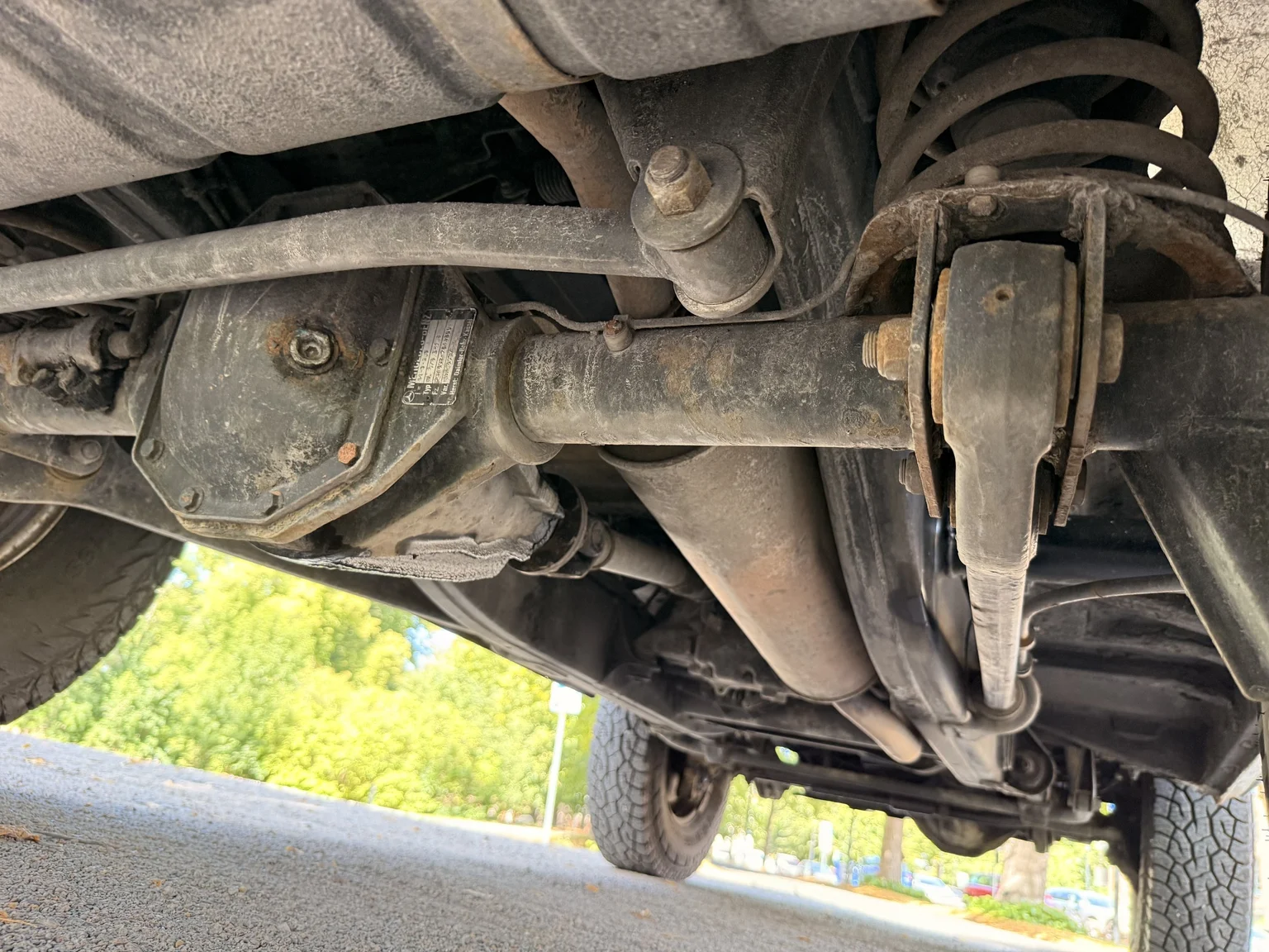 Image of 1981 Mercedes-Benz 240 GD mechanics (22)
