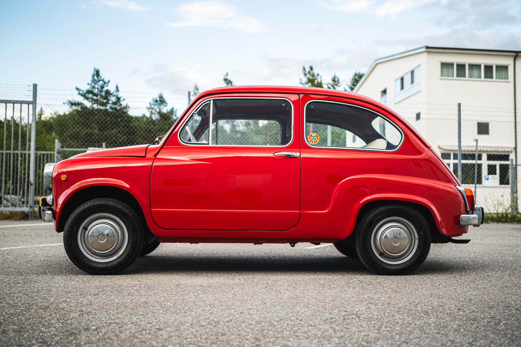 Exterior image of 1967 Fiat 600 D