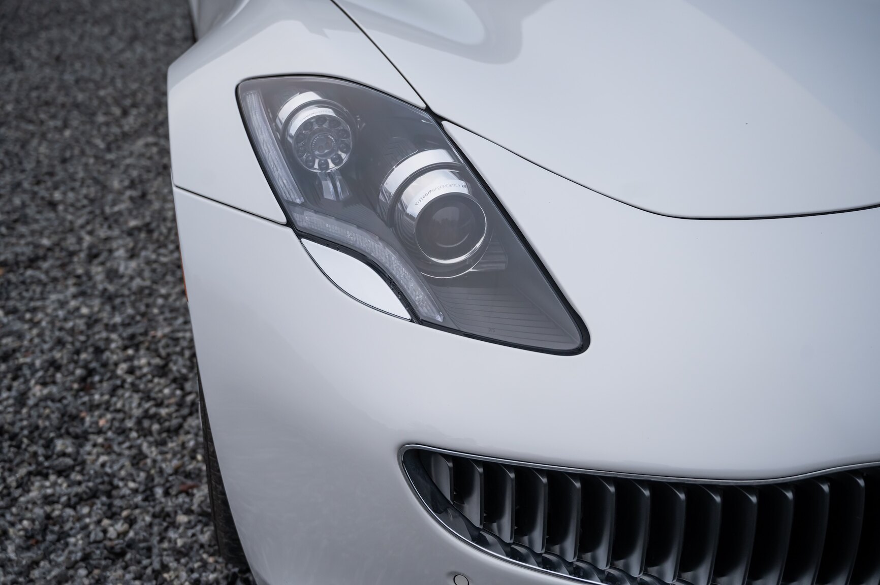 Exteriörbild på 2012 Fisker Karma ES