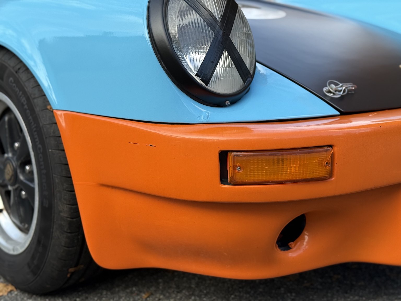 Exterior image of 1982 PORSCHE  911 SC