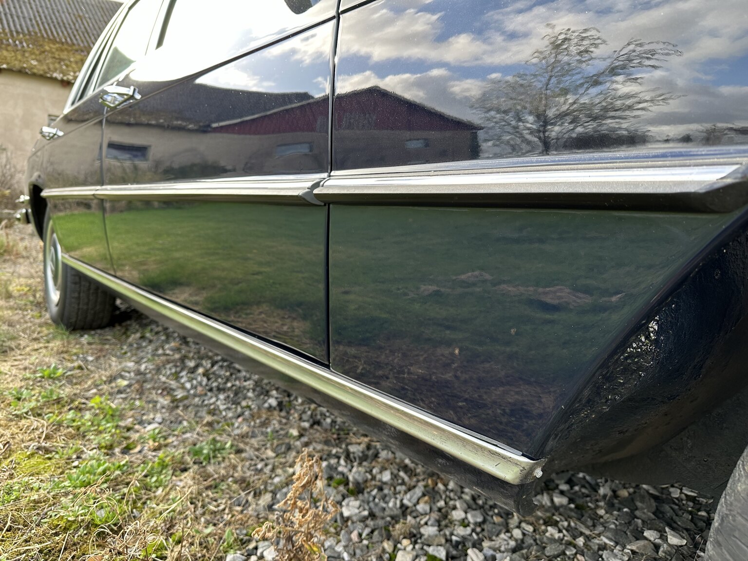 Exteriörbild på 1975 Mercedes-Benz 450 SEL 6.9 Bepansrad 