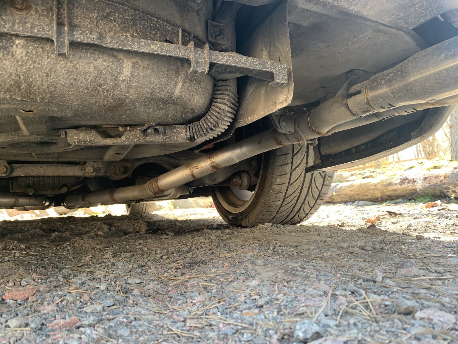 Image of 1995 BMW 840i (19) mechanics