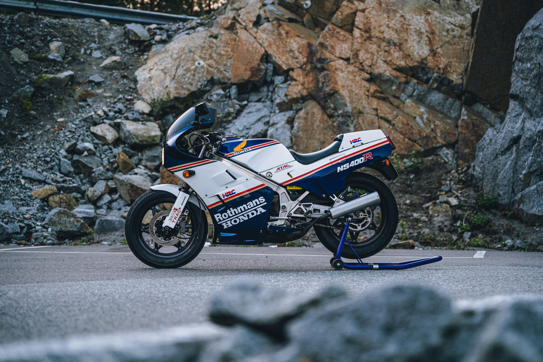 Aussenfoto 1986 Honda NS400R Rothmans Replica