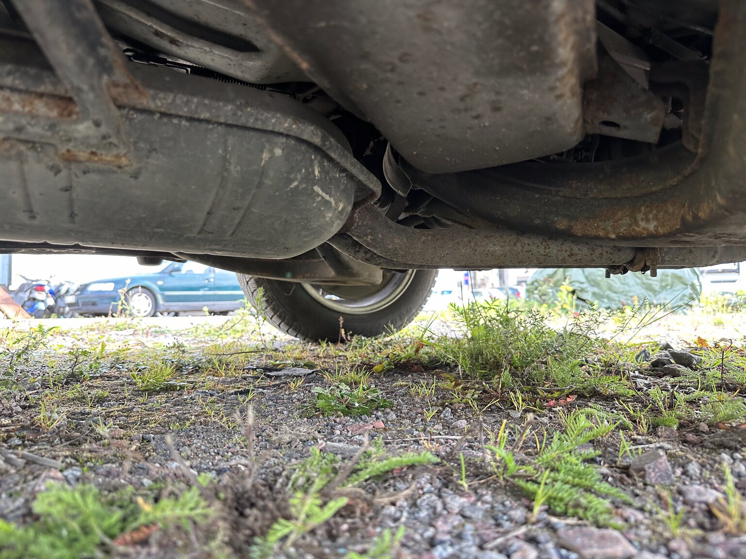 Image of 1987 Mercedes 300 SE (22) mechanics