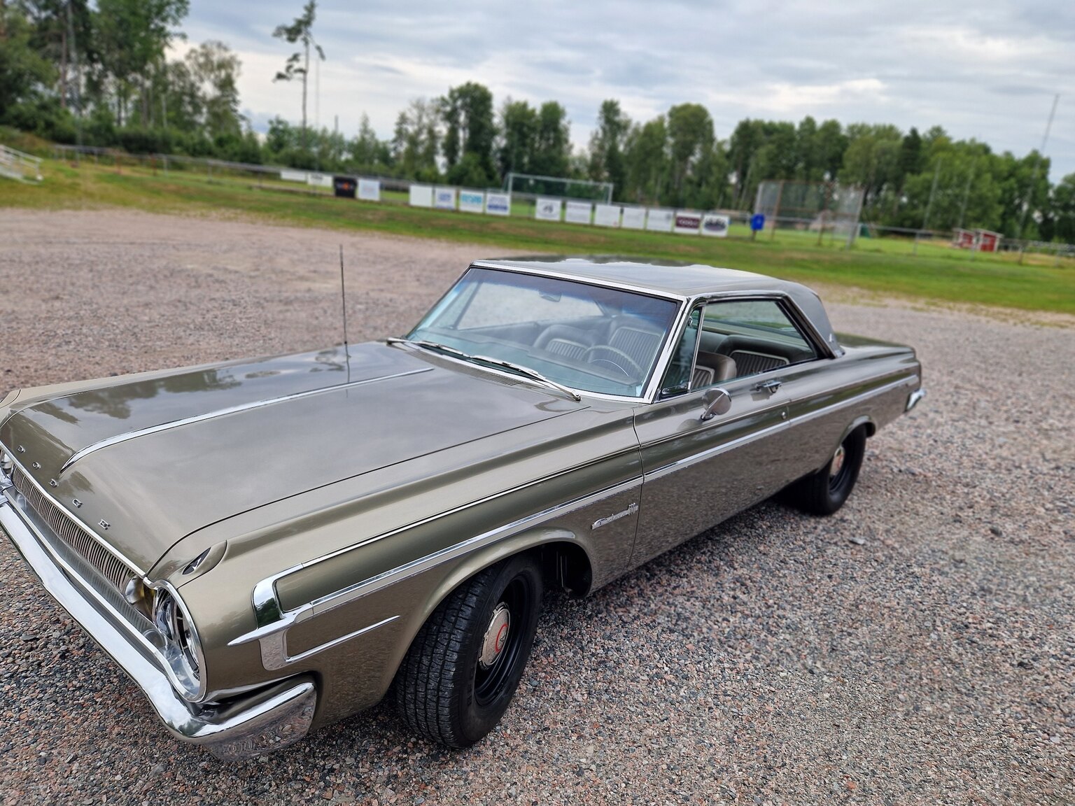 Exteriörbild på 1964 Dodge Polara 500