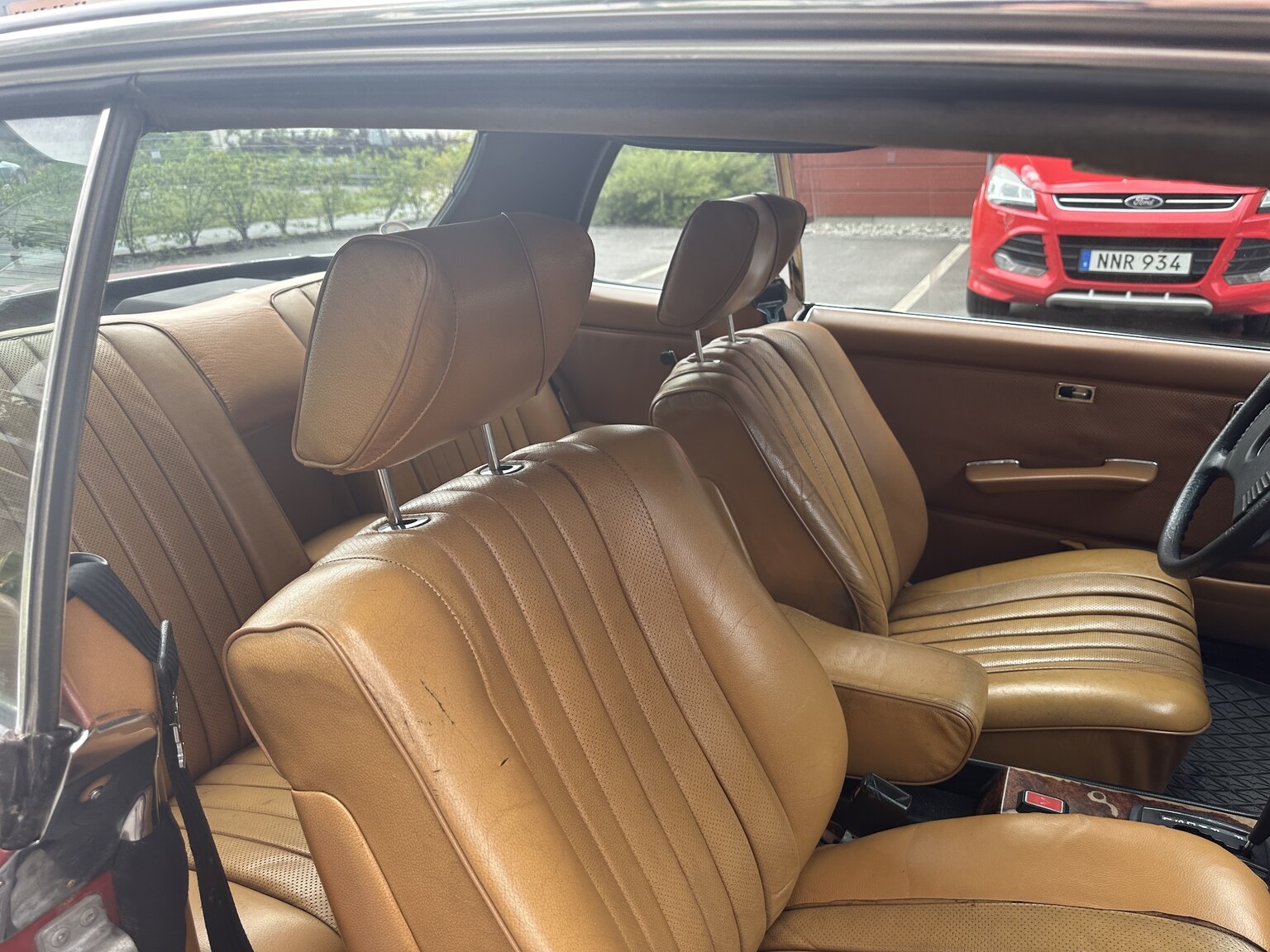 Interiörbild 1977 Mercedes-Benz 280 CE