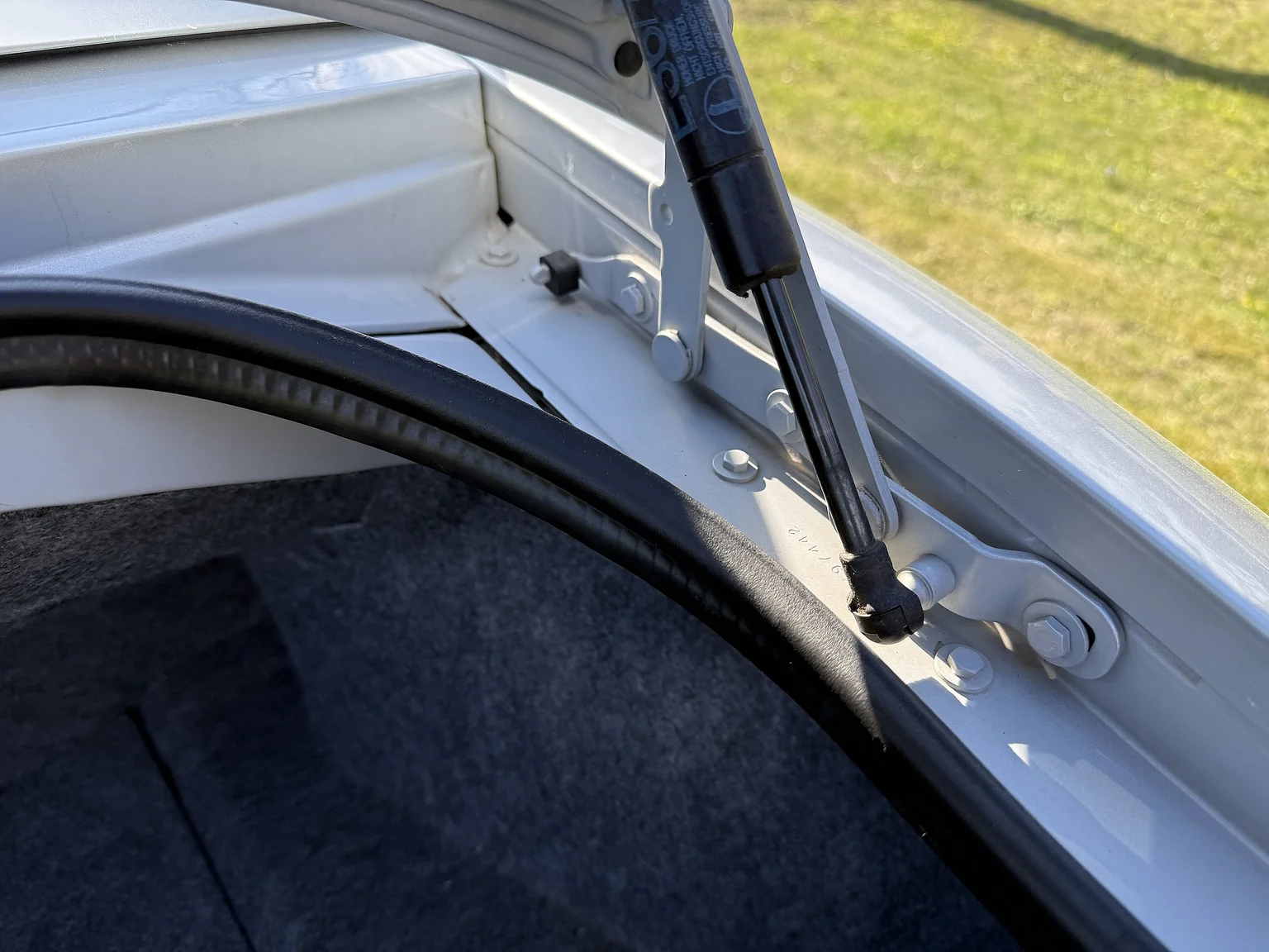 Interior image of 1996 BMW Z3 1.8 Z3 (59)