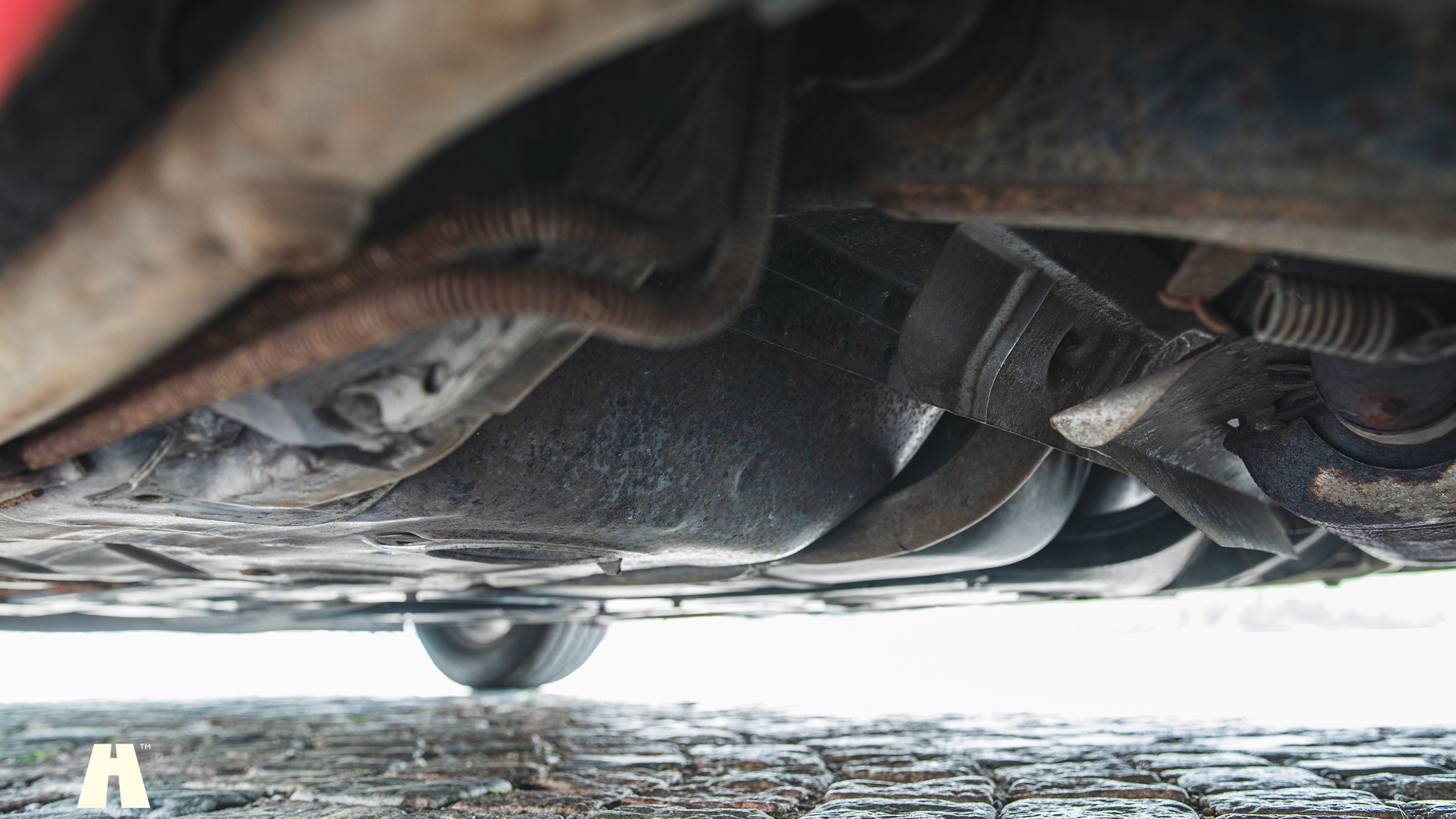 Image of 1985 Pontiac Fiero GT mechanics (16)