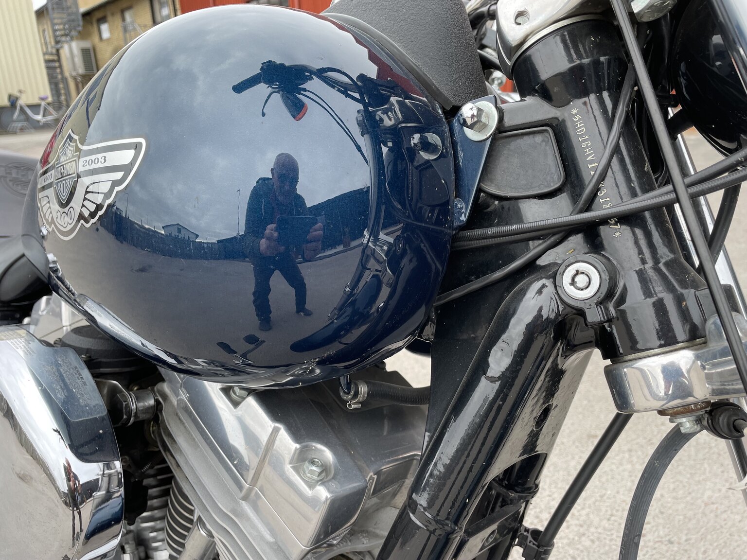 Exterior image of 2003 Harley-Davidson FXD Dyna Super Glide 1.4