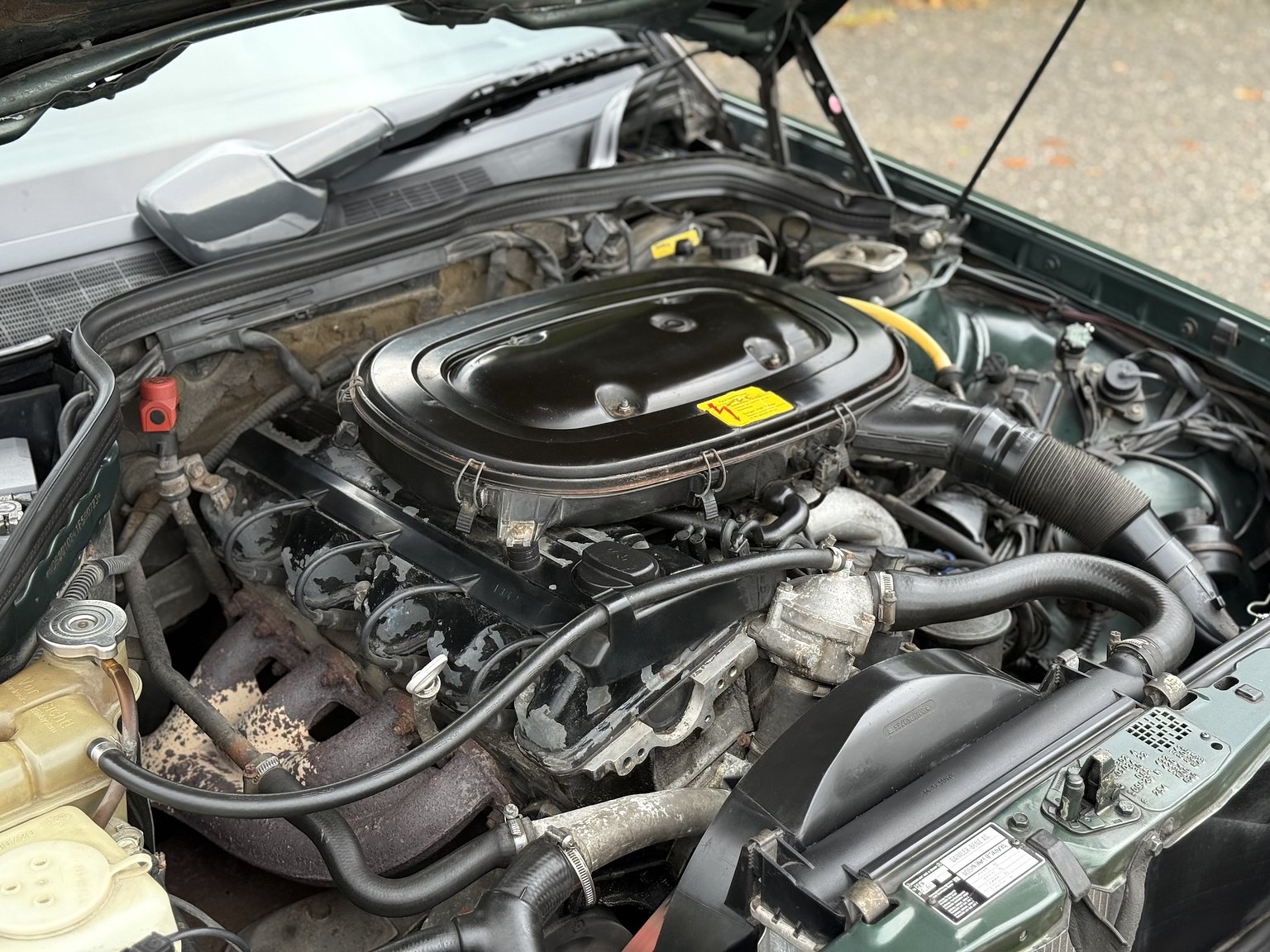 Image of 1989 Mercedes-Benz 190 E mechanics