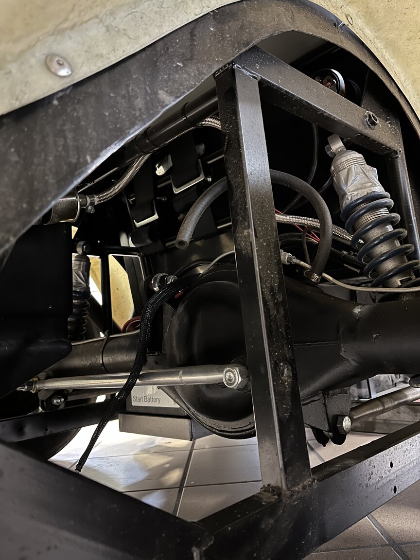 Image of Legend Cars  mechanics