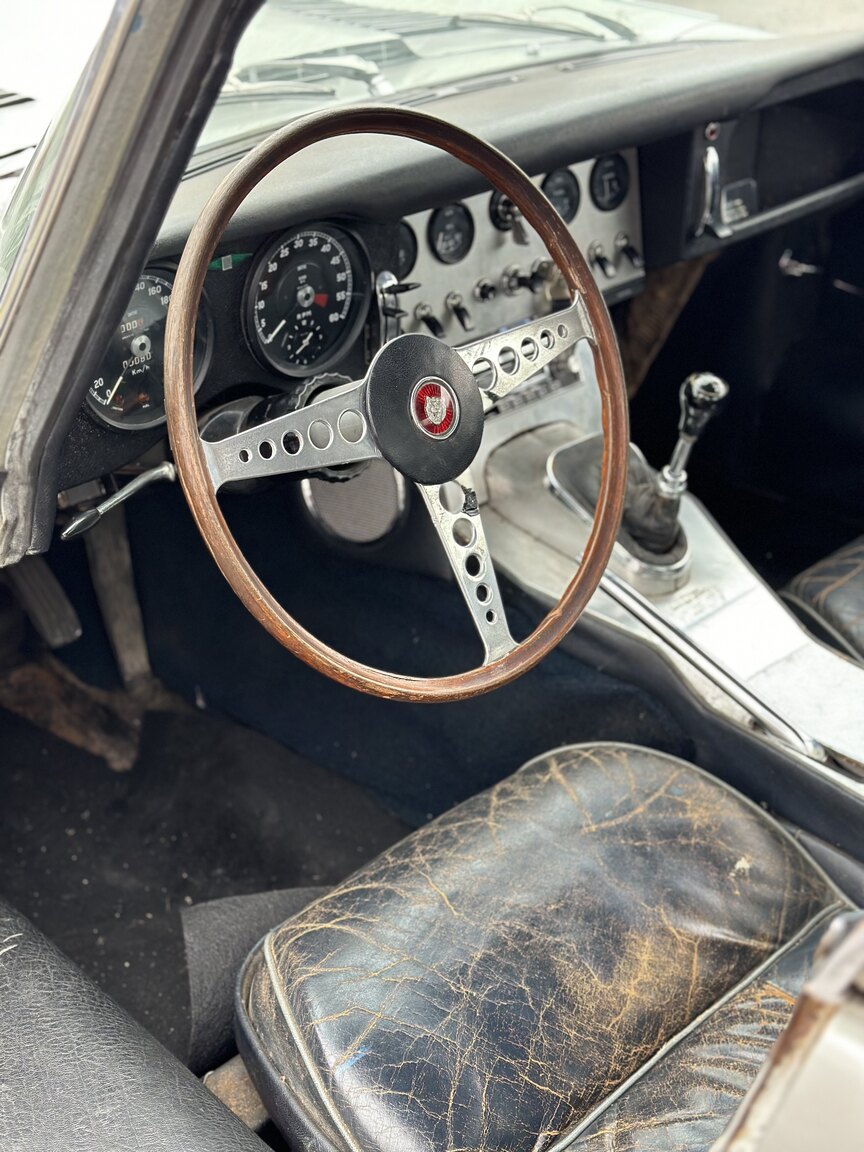 Interior image of 1962 Jaguar E-Type 3.8 Series I