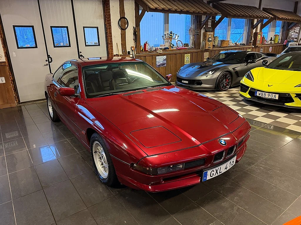 Bild von 1992 BMW 850 (13)