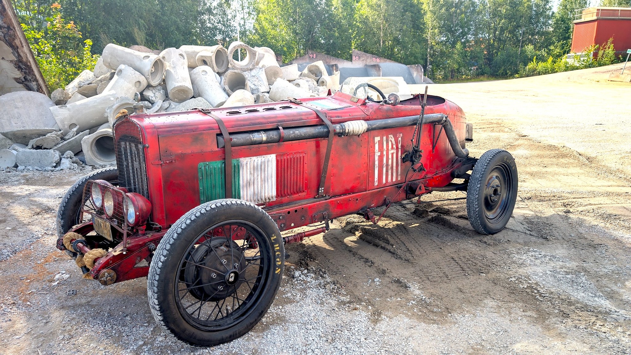 Exterior image of 1929 FIAT 321C (521c) "Flying Fiona"
