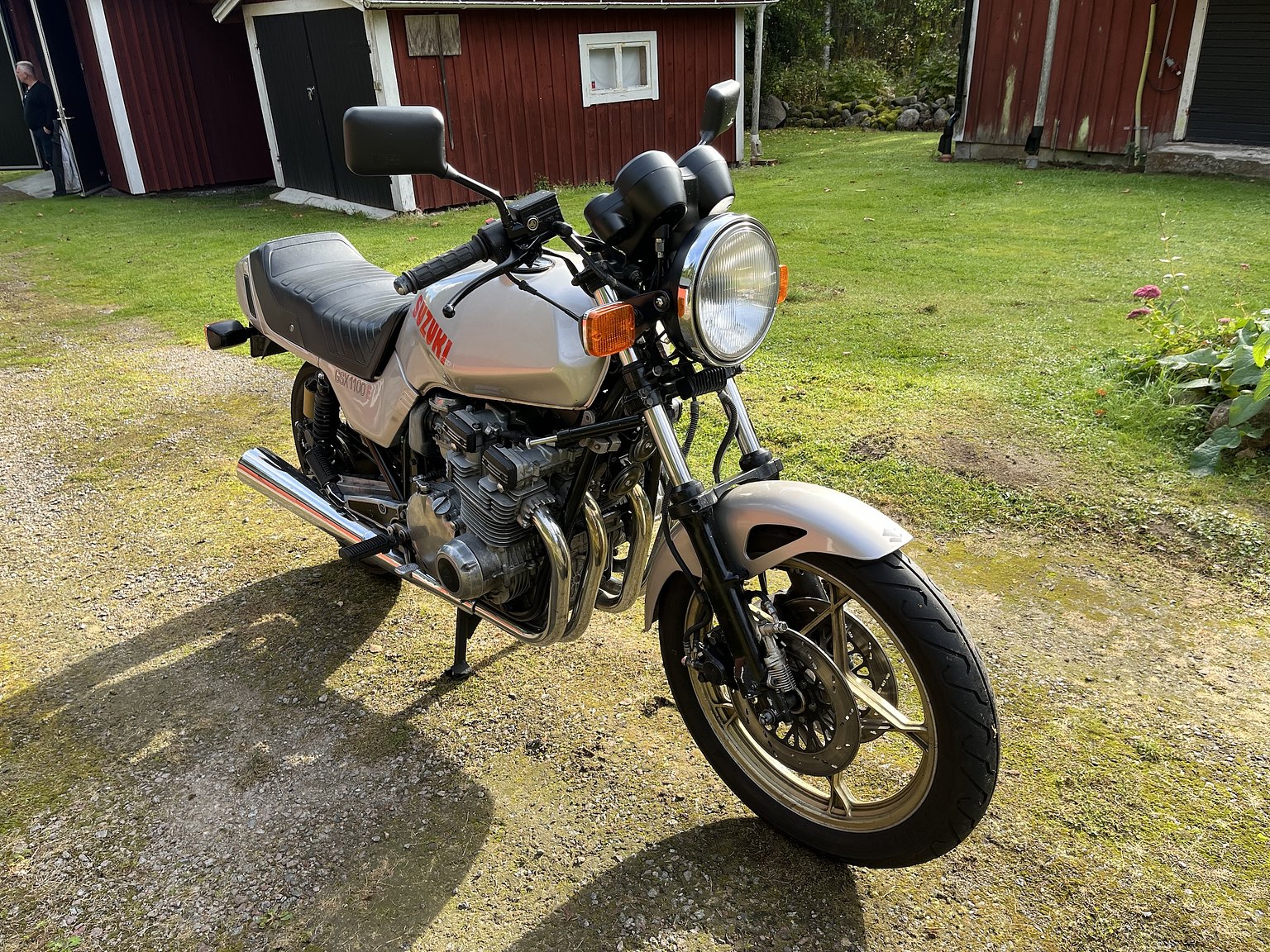 Aussenfoto 1982 Suzuki GSX1100 - NO RESERVE