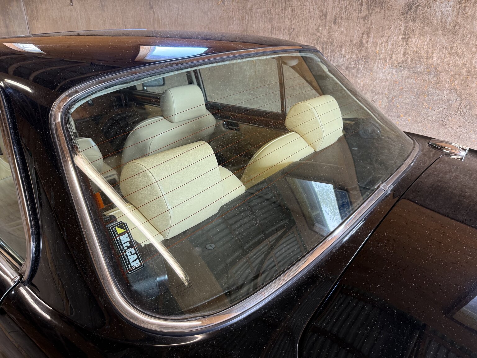 Exterior image of 1990 Jaguar Daimler Double six