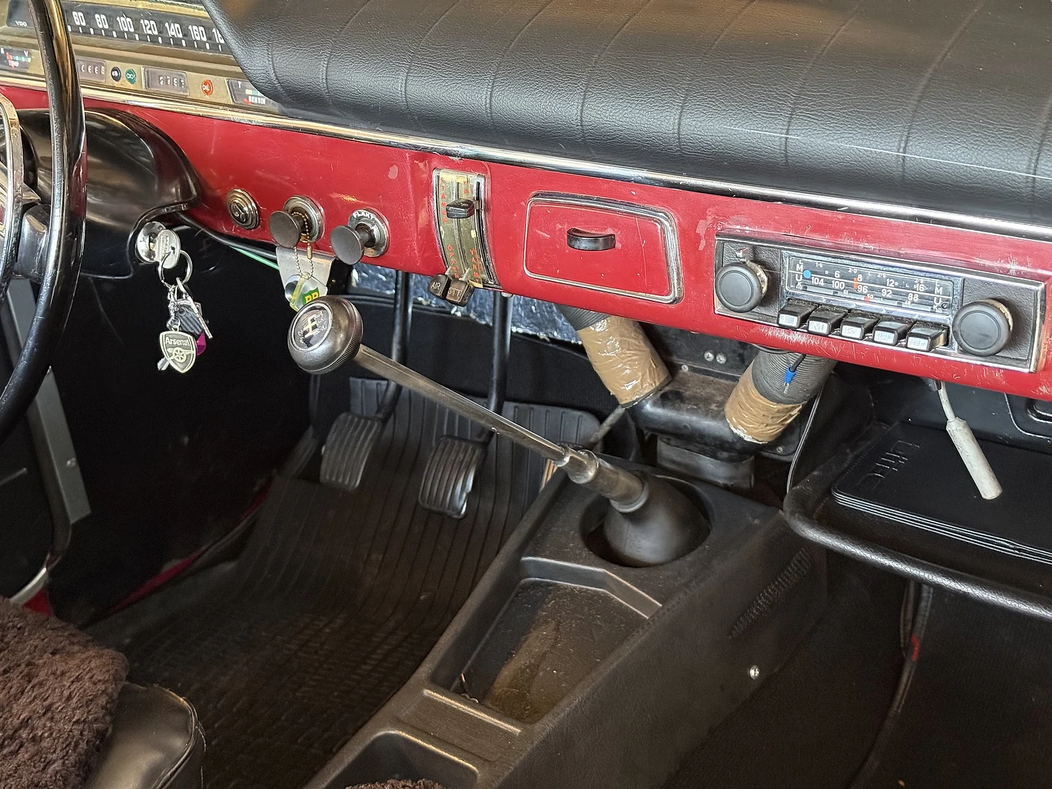 Innenraumfoto von 1966 Volvo Amazon 121 P130 (27)