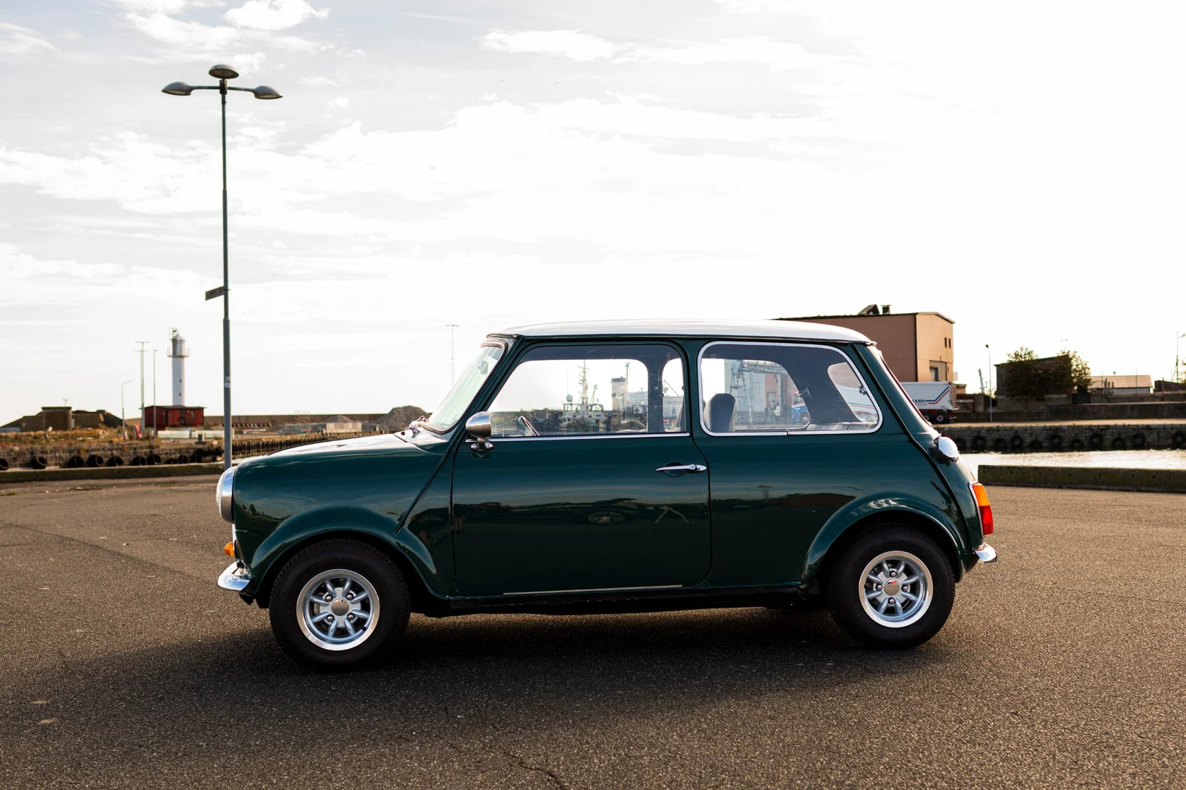 Aussenfoto 1970 Austin Mini (1)