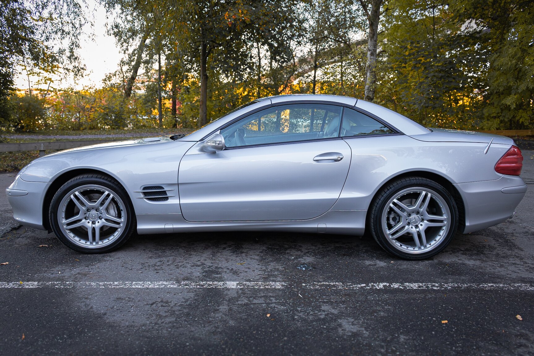 Exteriörbild på 2002 Mercedes-Benz SL 500