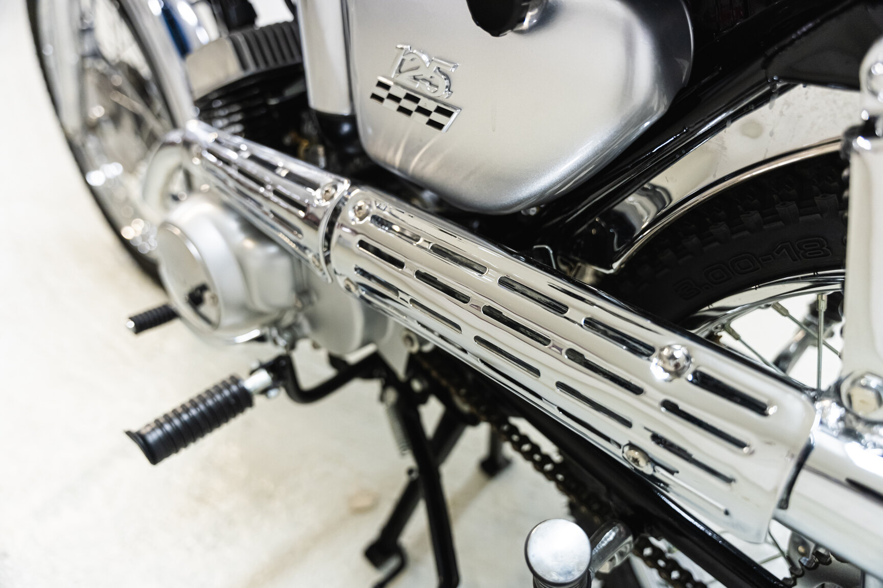 Image of 1969 Yamaha AS1C mechanics