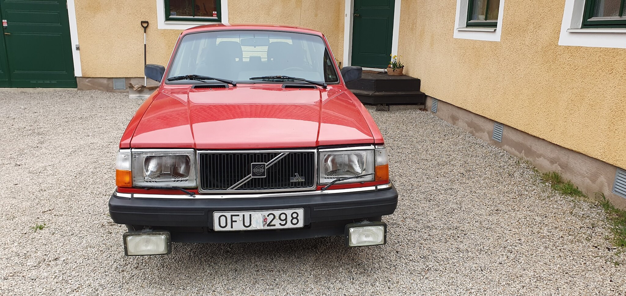 Exteriörbild på 1990 Volvo 245 GL
