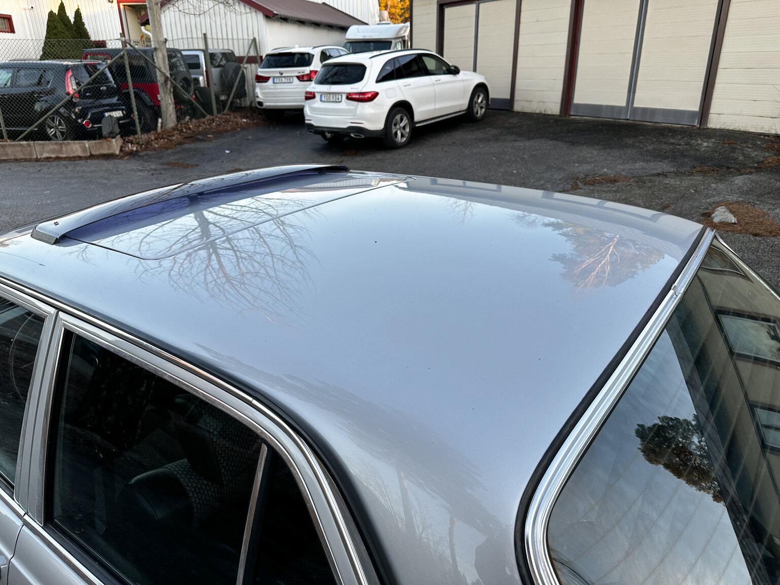 Exteriörbild på 1978 Mercedes-Benz 250