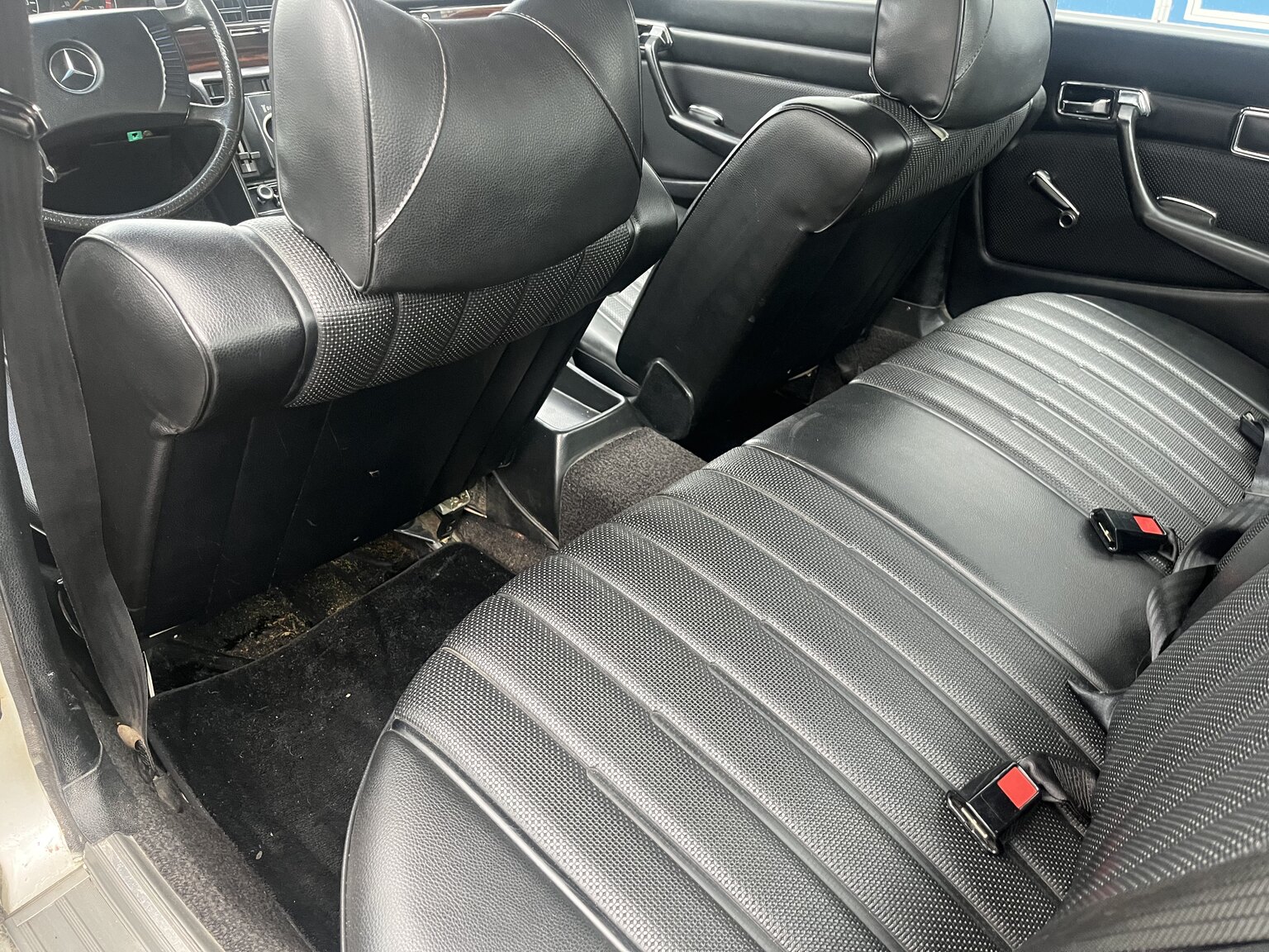 Interiörbild 1975 Mercedes-Benz 280 SE