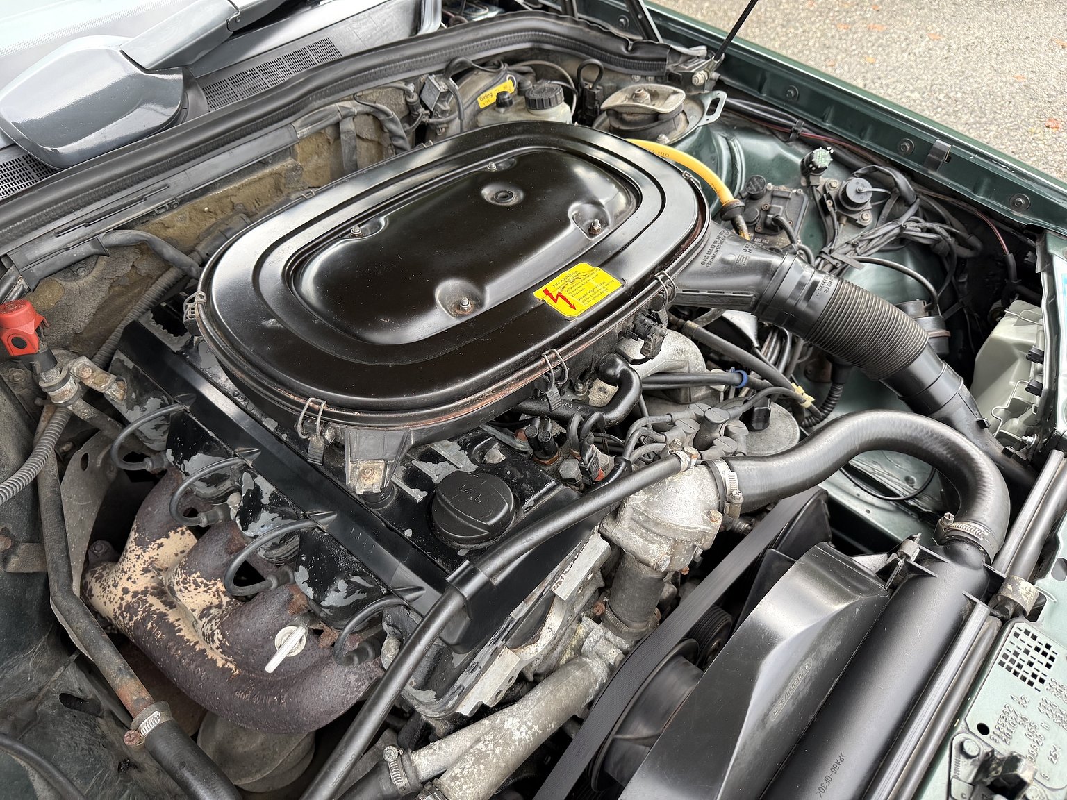 Image of 1989 Mercedes-Benz 190 E mechanics