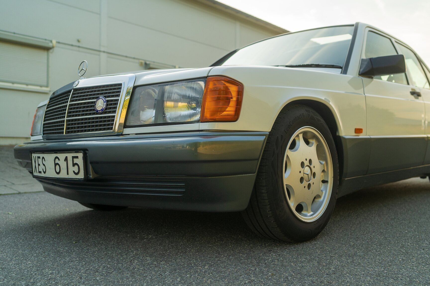 Exterior image of 1992 Mercedes-Benz 190E "No Reserve Auction"