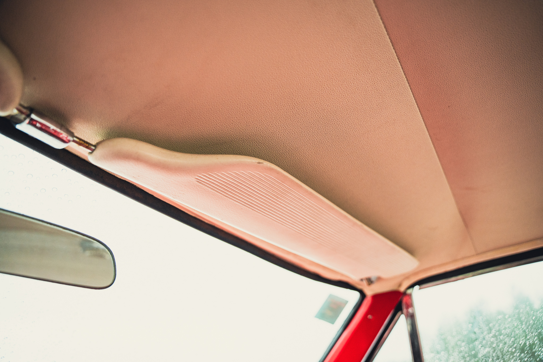 Innenraumfoto von 1964 Ford Fairlane 500 Sport Coupé (28)